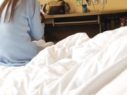 外地出游酒店约炮商务模特系列之蓝衣女孩高清无水印