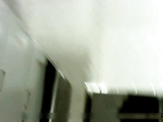 邮电大学女生澡堂雇人进去拍的 真实内部场景 都是年轻妹纸第二部