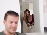 莫莉少女吃着男友大鸡巴疯狂后入做爱