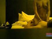 公司新來的高顏值性感美女秘書酒店被領導潛規則啪啪 主動騎乘扭動給操高潮無套內射 呻吟聲淫蕩～720P高清