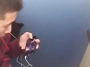 偷拍骚男厕所看片打飞机