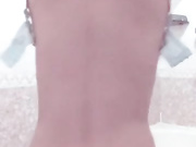 直呼受不了的大奶妹自慰。水多。