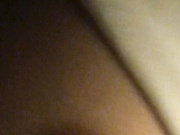 偷偷溜进重庆女生宿舍拍奶子