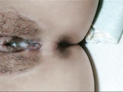 气质骚货学生妹喜欢被无套输出，逼毛稀疏白净水嫩