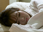 [SSNI-692] 我最爱的女友被巨汉前辈压在身下抽插，我却无能为力 miru 坂道みる【破解】 - 3of5