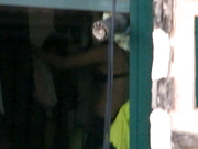 精品推薦 偷拍手法很專業的高手窗戶邊拍到幾個合租妹子沐浴更衣 堅挺美乳看得讓人欲火焚身 1080P原版高清