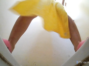 最新流出作品-某大型溫泉洗浴休閑酒店拍攝到的公共衛生間漂亮妹子如廁 雙鏡頭特寫刺激～1080P超清