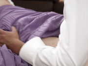 [MEYD-964] 通勤ラッシュにベビーカーを押して電車に乗ってくる人妻は痴●されてもしかたない…【破解】 - 2of5