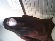 咖啡店公共衛生間拍攝到的多位氣質美女如廁 陰毛一個比一個性感紅毛衣妹子長得蠻漂亮的 露臉高清