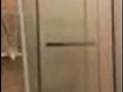 健身房认识的寂寞美骚妇老公出差视频洗澡尿尿掰穴勾引我