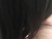 极品反差婊：清纯可爱的小妹纸被男友无套猛艹，超骚超主动，稀疏的阴毛，主动靠近磨逼逼，太爽太刺激了！