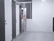 偷偷跟妈妈的闺蜜勾搭在了一起❤️30多岁风韵犹存的少妇实在是让我欲罢不能只好把她调教成我的性奴三天两夜连续内射