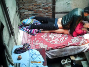 出租房内的嫖客