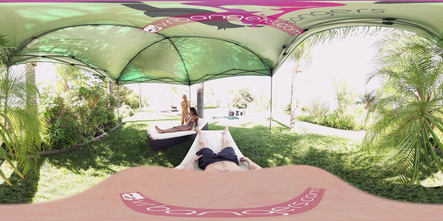 Virtual reality Summer Fun banging hot chicks near swimming pool
