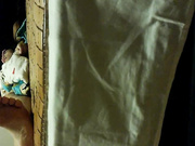 真实自拍11-女神级游戏美女主播吃过饭到闺蜜家看电影时被夫妻俩弄晕了,竟然还让闺蜜先玩弄,事后骗她是低血糖晕了36小时