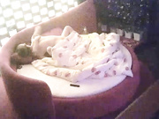 性感气质大美女和网友酒店偷情,男的貌似偷吃药了连操40多分钟射了还干,美女大叫：你不是射了吗,逼都操肿了!