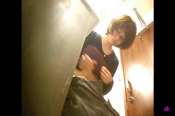 美女如云的餐厅女厕TP第25季基本都是穿黑丝的