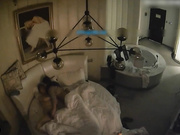 精品酒店偷拍听对话是喜欢蹦迪泡酒吧的气质性感美女和酒吧刚认识的朋友开房,第一次还比较害羞,第2次就很主动!