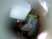 小旅馆钟点房TP年轻小情侣各种姿势滚床单对白清晰