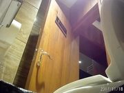 外站最新流出岛国大神国内某高级快餐厅TP女员工和女顾客方便皮裤俏皮小美女惹人爱女员工尿频入镜3次