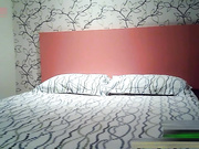 微信约出来偷吃的性感美少妇宾馆私会,刚干完一次美女赶紧换上套子让继续,捂着大屌说：真大,快进来,听声可射!