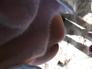 对白淫荡刚失恋帅哥海边散心偶遇主持人采外景被挑逗扒裤子给裹鸡巴找没人的地方刺激后入内射呻吟太过瘾