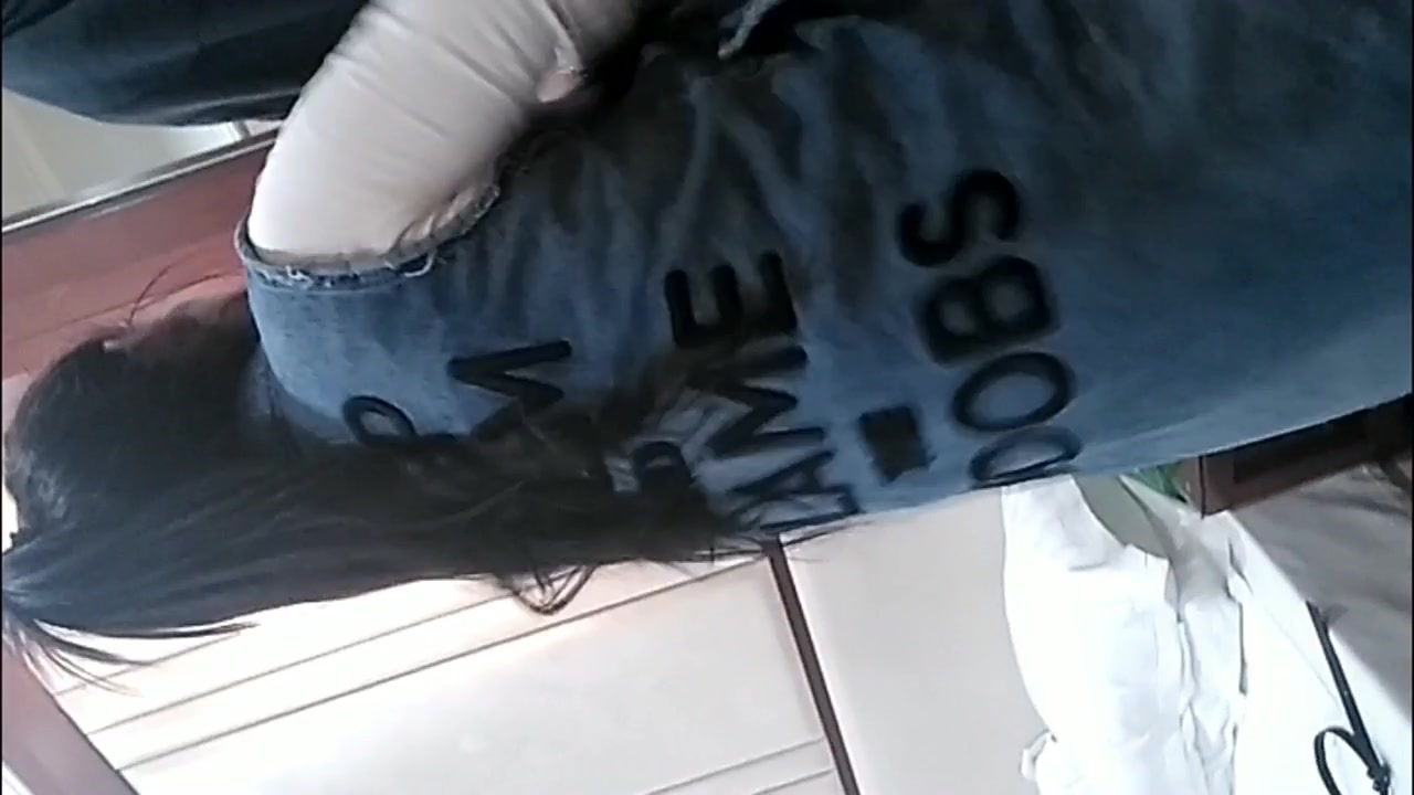 东北话对白粗口搞笑淫荡穿着洋气时髦豪爽背纹丰满女约炮说一天能赚1千肏我的男人比你看的人还多太狠太刺激