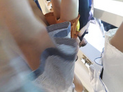 商城近距超清CD几位漂亮小姐姐的裙底