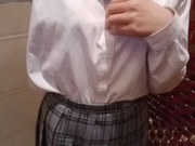 网红萝莉『一只肉酱阿』白丝袜诱惑 水灵灵无毛粉嫩穴KTV厕所插跳蛋 无水印版