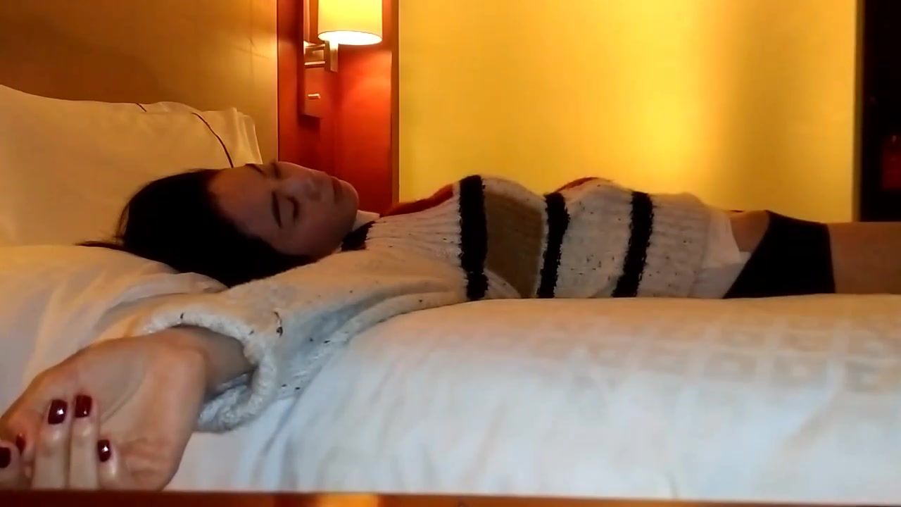 【真实MJ】台湾气质美女被男友3次迷玩完整版，口交、啪啪啪、玩下体