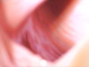 美女的大穴生活近距离清晰欣赏女人阴道内的样子双手扒开拿着手电筒照明看凹凸不平的阴道壁