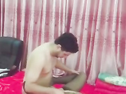 国产TS系列风骚至极的金雪儿跟中亚男人卧室互搞基情吃对方的鸡巴被操得爽上天