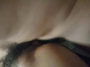 變態老公誠邀老鐵家中吃飯與爆乳肥臀老婆啪啪打炮 從客廳一直幹到床上 玩的太猛了 叫床聲給力 國語1080P高清