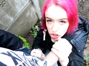 母狗与粉丝发生性关系。 与一个陌生人发生性关系