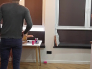 共享女友。派对结束后她一下伺候两根大屌