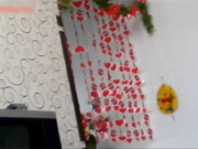 趁女友上班不在不停挑逗她气质漂亮的美女表妹,终于就范床上客厅换着地干,淫叫：不要,我有点不好意思!