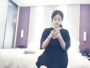 马尾妹子特写深喉抱起来操拉手后入被操的呻吟连连