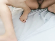 SM刚过哺乳期的骚少妇吊起来玩弄抽插呻吟