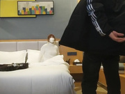 约操外围丸子头娇小萌妹抓着奶子一顿揉捏扶腰后入