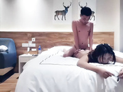 七天极品探花黄先生代班甜美妹子坐双腿舔逼猛操