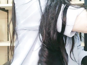 御姐大白屁股手指掰穴自慰一会就出白浆了