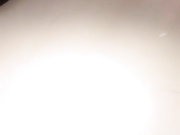 江苏美女主播在川流不息的商场往自己逼里塞跳蛋开震动直播