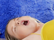 打屁股和喷射是月神之星清理可可洛夫洛克行为的策略