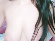 00后少女全裸展示完美小穴乳头好美