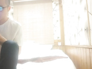 源码高清录制牛人逼哥老牛吃嫩草国庆重金约炮零零后样子娇小的兼职小师妹