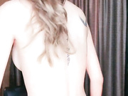 宝宝展示美乳诱惑呻吟一波接一波流水