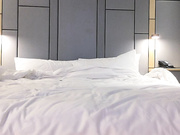 重金约炮到个把哪吒纹到小腿的超高颜值女神