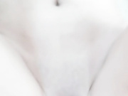 鸡巴男爆草整洁光滑小嫩逼呻吟不断