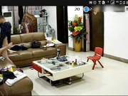 家庭网络摄像头破解被黑客盯上的大意哥又和媳妇在客厅啪啪了叫床呻吟还不错