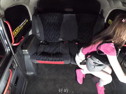 『中文字幕』19岁女孩搭车忘记带钱用身体支付